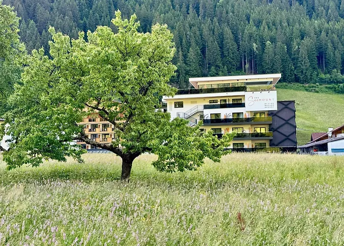 Active Nature Seemount Hotel