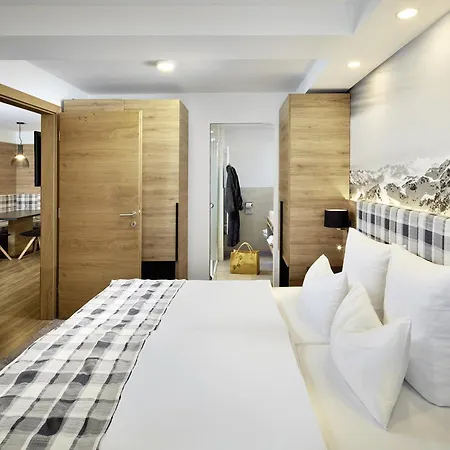 Active Nature Seemount 4* See