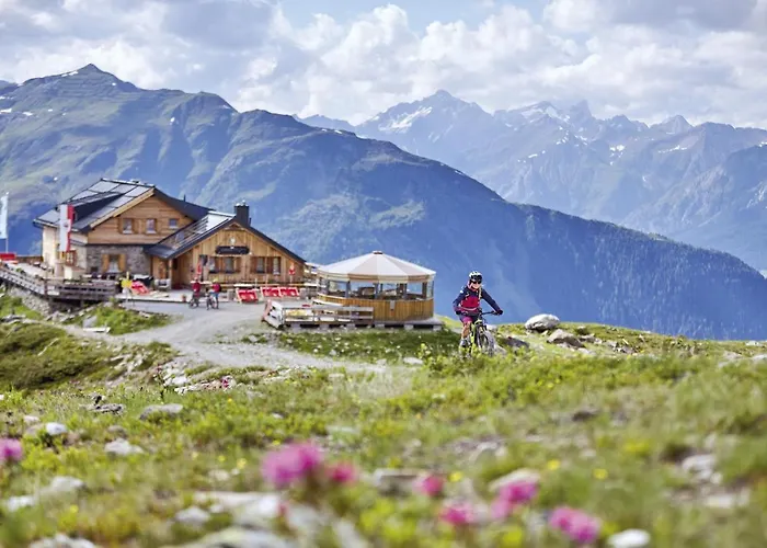 Active Nature Seemount Hotel